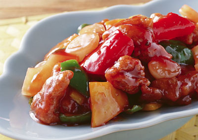 Курица с болгарским перцем и соусом ромеско>