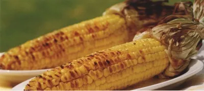 Кукурузные початки в глазури из имбиря и лайма