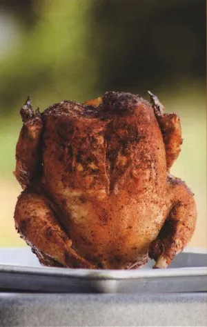 Курица на банке с пивом с ароматом карии