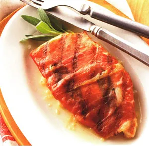 Салтимбокка из курицы с соусом из белого вина и сливочного масла