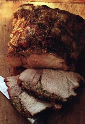 Свиная лопатка а-ля поркетта Свиная лопатка а-ля поркетта