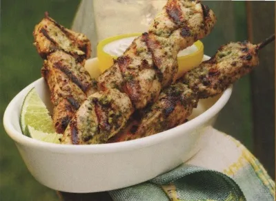 Острые куриные шашлычки с медово-лаймовым соусом