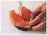 losos-s-salatom-iz-fenhelja-i-olivok3.jpg losos-s-salatom-iz-fenhelja-i-olivok3.jpg