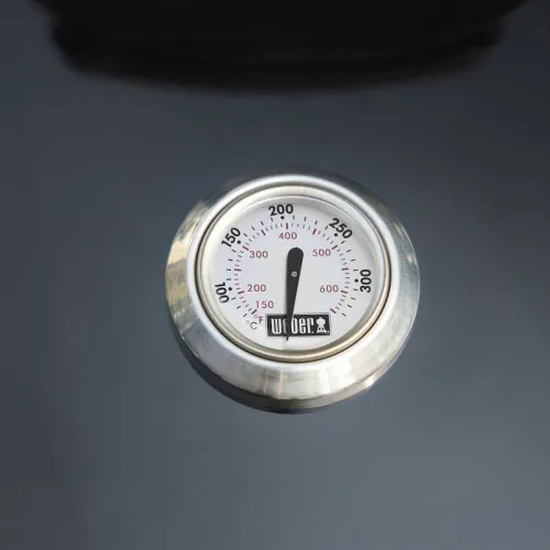 Weber Master-Touch E-6755, 67 см, гриль угольный, черный