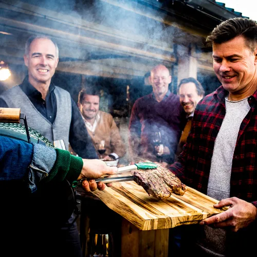 Big Green Egg Керамический гриль размер XXL с модульной подставкой в комбинации со шкафом