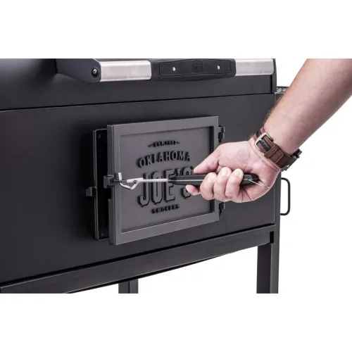 Char-Broil Oklahoma Joe's JUDGE Угольный гриль