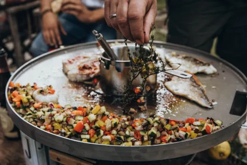 Monolith Junior Pro-Series 2.0 Керамический гриль красный, 33 см