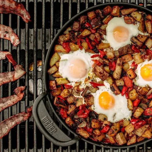 Weber Traveler гриль газовый NEW 2026, черный