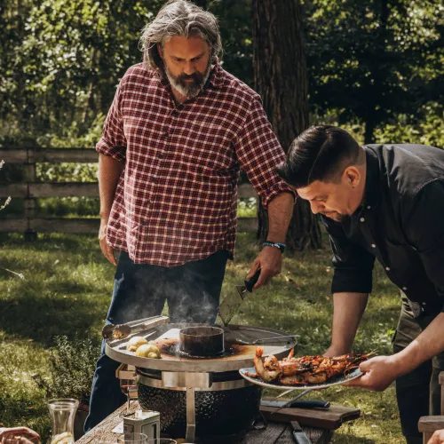 Monolith ICON Керамический гриль черный, 33 см