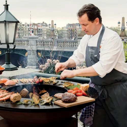 OFYR Island Дровяной гриль-остров черный с керамической столешницей D100 с поленницей