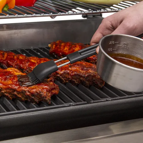 Broil King Набор ковшик и кисть для смазывания из нержавеющей стали