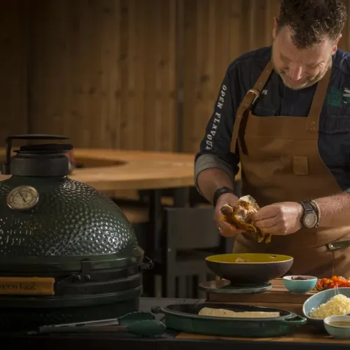 Big Green Egg Керамический гриль размер XXL с модульной подставкой в комбинации с полками