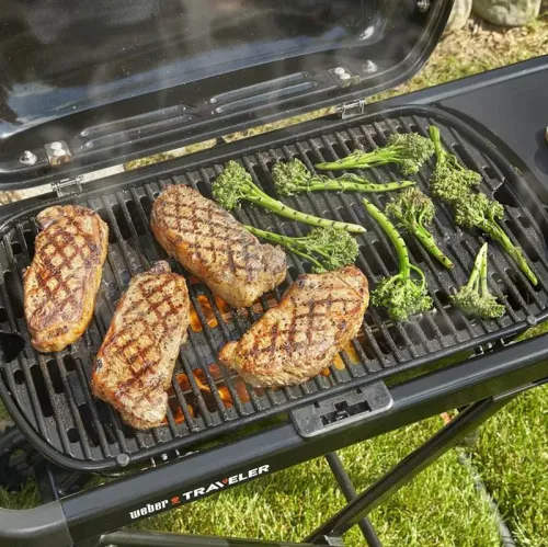 Weber Traveler гриль газовый NEW 2026, черный