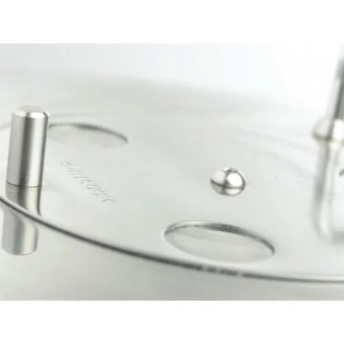 Dancook 1500 Угольный гриль с рабочим столом