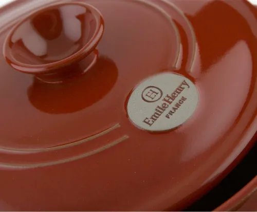 Emile Henry Кастрюля круглая 4 л, 26 см, цвет: гранат
