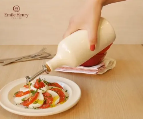 Emile Henry Бутылка для масла и уксуса, цвет: гранат