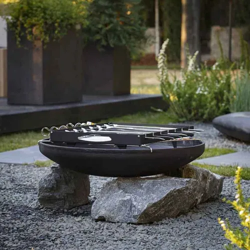 Ufire Чугунный очаг для костра IC-03, 78 см