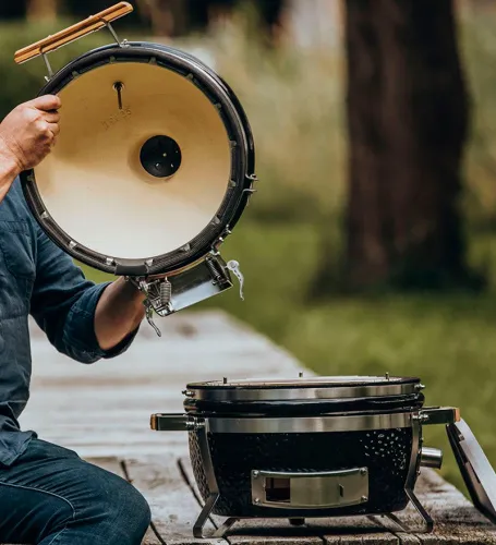 Monolith ICON Керамический гриль черный, 33 см