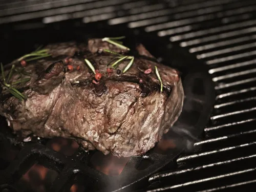 Weber Performer Deluxe GBS Gourmet 57 гриль угольный