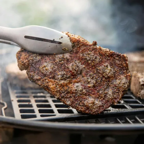 Weber Master-Touch E-6755, 67 см, гриль угольный, черный
