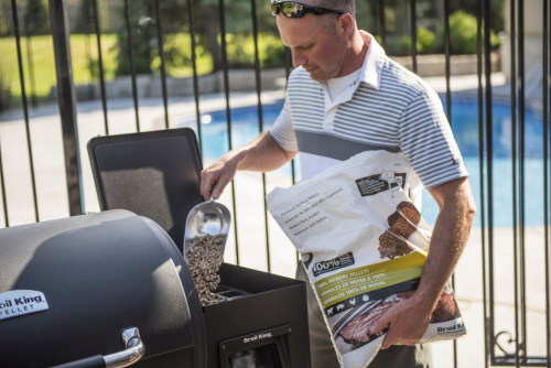 Broil King Crown Pellet 400 пеллетный гриль
